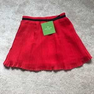 Kate Spade New York skirt the rules.